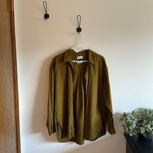 Universal Threads button down